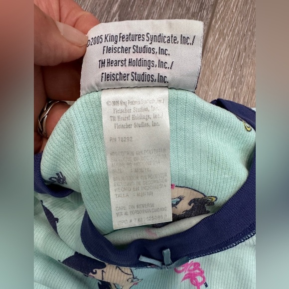 🛍️Betty Boop cute sleepwear top size medium (8-10) - Picture 5 of 7